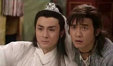 第一章　逛庙会草中惊人语　起贪念洞里窥藏珍