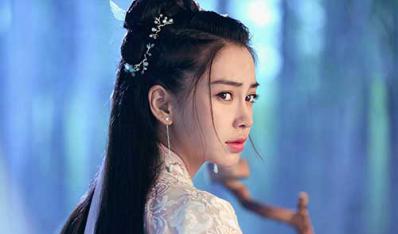 第〇一回　古道山村　顽童惊侠士　深宵石室　秘诏吓镖师