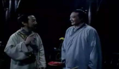 第〇二回　贾夫人仙逝扬州城　冷子兴演说荣国府