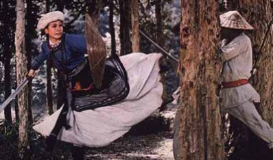 第一回　斩巨蛇山中来怪客　诛淫妇壁上题新诗