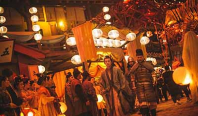 第一回　俊眼识英雄玉女礼聘　空手降二友潜龙出山